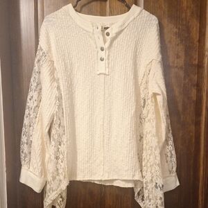 POL Cream Lace Sleeve Blouse